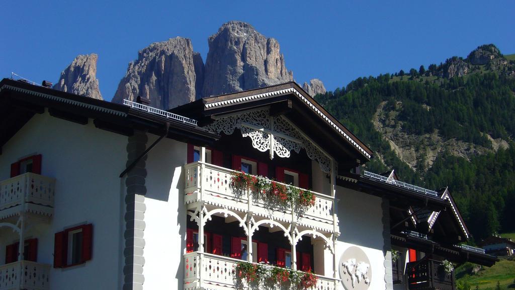 Villa Kofler Wonderland Resort Campitello di Fassa Exterior photo