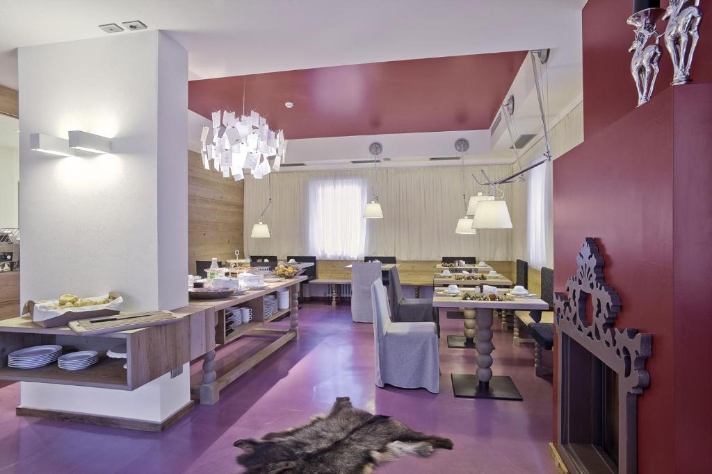 Villa Kofler Wonderland Resort Campitello di Fassa Exterior photo